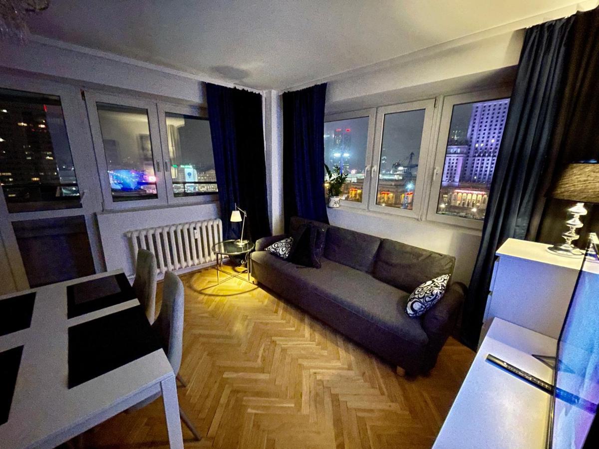 Platinum Metro X2 Wifi 350 Mbs Netflix Hbo Appletv Appartement Warschau Buitenkant foto