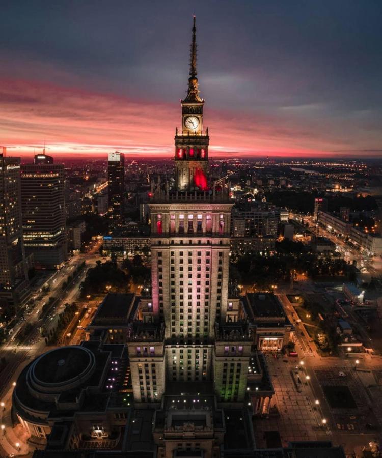 Platinum Metro X2 Wifi 350 Mbs Netflix Hbo Appletv Appartement Warschau Buitenkant foto