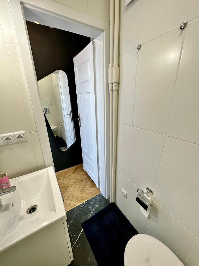 Platinum Metro X2 Wifi 350 Mbs Netflix Hbo Appletv Appartement Warschau Buitenkant foto