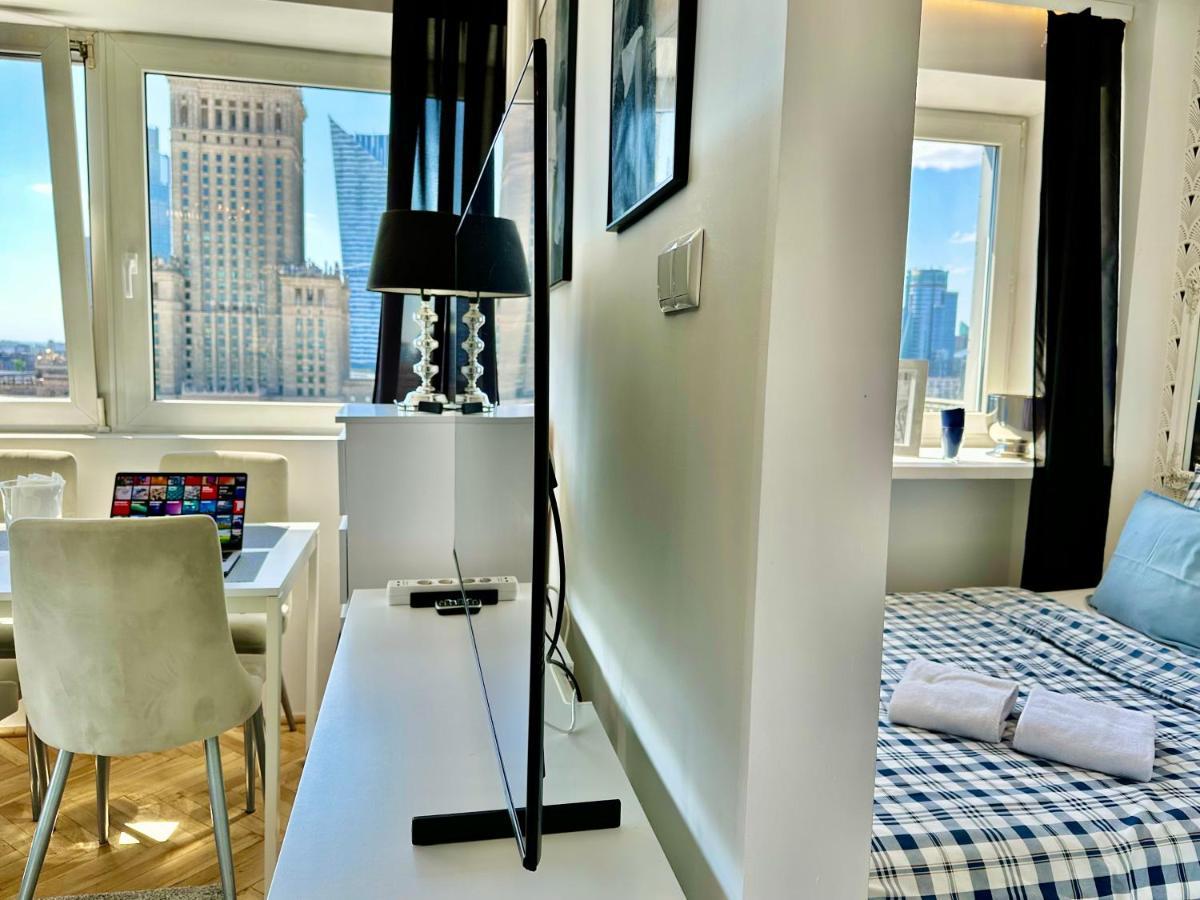 Platinum Metro X2 Wifi 350 Mbs Netflix Hbo Appletv Appartement Warschau Buitenkant foto