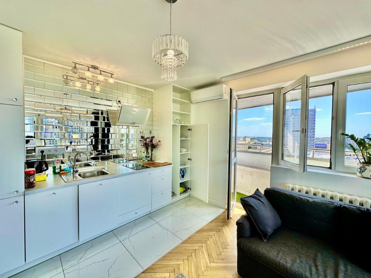 Platinum Metro X2 Wifi 350 Mbs Netflix Hbo Appletv Appartement Warschau Buitenkant foto